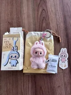 the monsters pin for love g