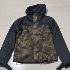 迷彩柄 フード付きマウンテンパーカー
