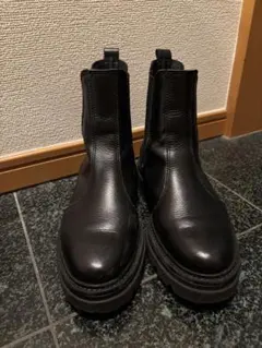 ENESS サイドゴアブーツ