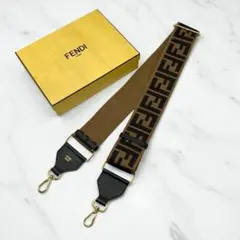 美品✨ フェンディ ストラップユー ズッカ キャンバス ショルダー