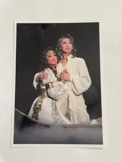 Item thumbnail for item 6d125152-98fb-4ffe-83f6-b945a859971c