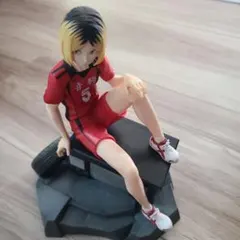 新品　ハイキュー!!　フィギュア+缶バッヂ