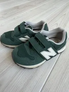 い様専用　 New Balance スニーカー 17cm ダークグリーン