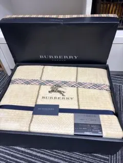 BURBERRY 毛布 140x200cm