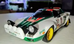 ixo 1/43 ランチア ストラトス HF (#1)のサムネイル