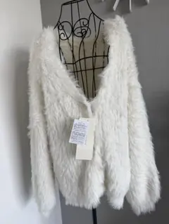 【新品未使用タグ付き⭐️】神戸レタス シャギーカーディガン ホワイト　深Vネック