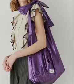 Item thumbnail for item 2a13e9a2-1f8d-4bbe-b5dc-d8fede7aa280