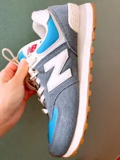 グリーン スニーカー