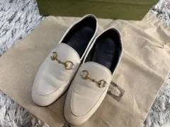 U*O様 GUCCI ホースビット ローファー ボア ベージュ - メルカリ