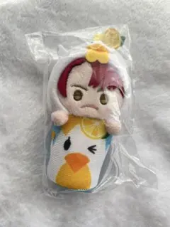 ミセスグリーンアップル ローソン からあげクンぬいぐるみキーチェーン