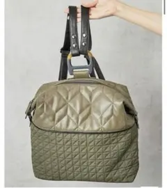 イアパピヨネ　ホースシュースリム　撥水3WAYリュック