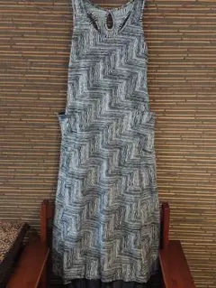 ゼブラ柄の様なノースリーブワンピース⭐めちゃくちゃストレッチ効いてます⭐Aライン