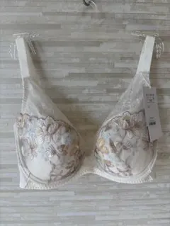 D70」トリンプ プレミアム ゴールドレーベル4005 ブラジャー