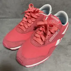 【リーボック】（24）スニーカー CLナイロンスリムポップ V59393