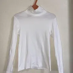 タートルネック 白 Tシャツ