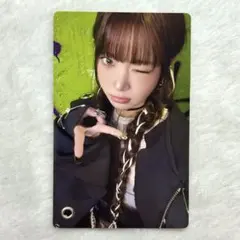 ルセラフィム DIFFERENT ソロジャケ ウンチェ トレカ