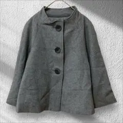 【インタビュー】INTERVIEW✨良品✨ポンチョコート ショート丈 灰色 毛混