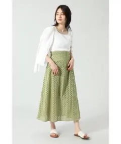 ROSE BUD サイドボタンレーススカート