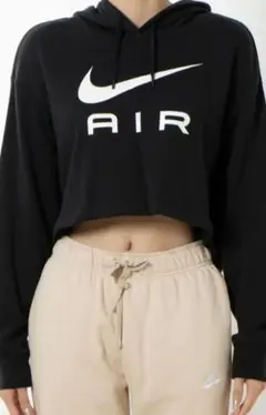 ショート丈パーカー