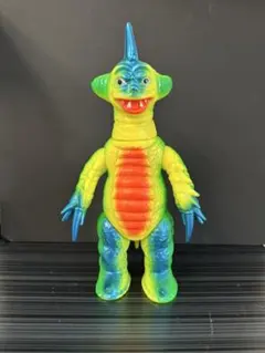 レア！ユーエストイズミニソフビ ビル箱怪獣シリーズ ペロリンガ星人