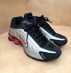 상태좋음 NIKE 나이키 쇼크스 R4 shox 23cm