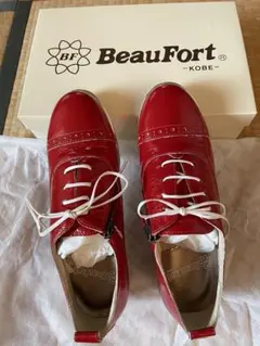 BeauFort KOBE ビューフォート スニーカー23.5cm 3E 赤のサムネイル