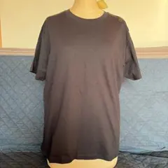 シンプルな濃紺色無地の半袖Tシャツ Mサイズ　新品タグ　コットン100%