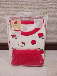 新品　UNIQLO ハローキティ パジャマ 120　サンリオ