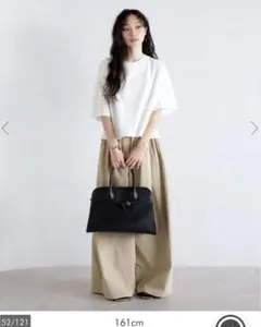 【新品】BONJOUR SAGAN 【汗染み防止】コンパクトTシャツ　白のサムネイル