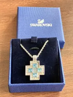 ブルー ネックレス