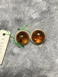 アクセサリーイヤリング琥珀