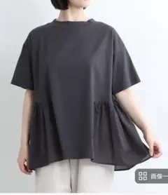 タグ付き新品　リラシク　ヘムフレアTシャツ　Fサイズのサムネイル