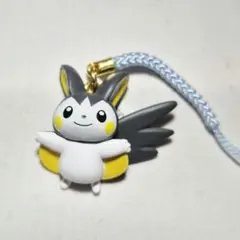 エモンガ　ストラップ　ポケモン根付きマスコット