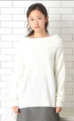 パールオフショルニットプルオーバ