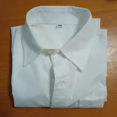 長袖　白いシャツ　120サイズ