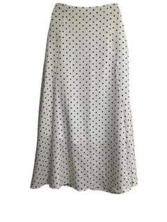 fifthフレアスカート ホワイト・ブラックドット