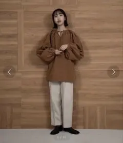 美品　lawgy ラウジー　string design 2way blouse