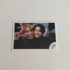 SixTONES 公式写真 松村北斗 田中樹 セルフィー