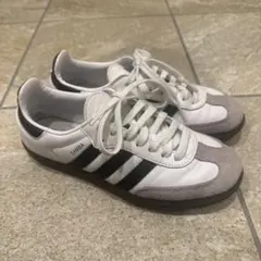 adidas Samba ホワイト グレー スニーカー