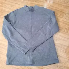 UNIQLO グレー 長袖カットソー