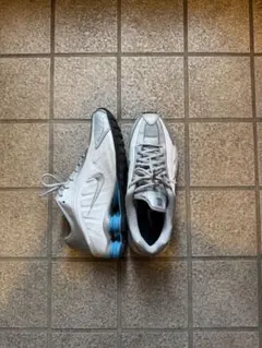 Nike shox R4