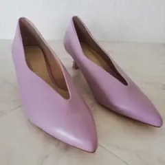 未使用!!LE TALON ルタロン Vカットパンプス 23cm