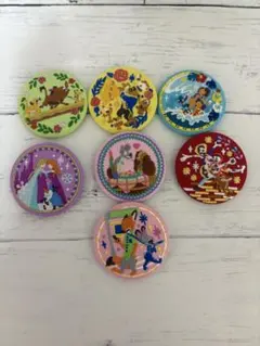 ディズニー　刺繍缶バッジ