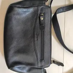 Dakota ショルダーバッグ ブラック