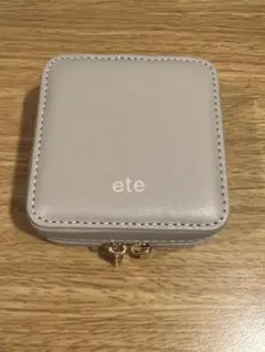 【新品未使用】ete アクセサリーケース