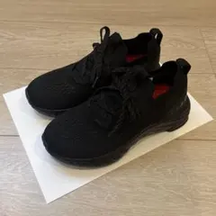 ワークマン　レディース　スニーカー　ブラック　23.0