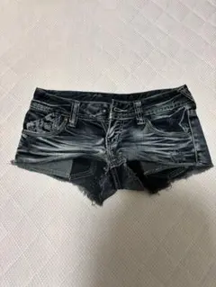 グランジ ショートパンツ