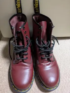 Dr. Martens 8ホール ブーツ チェリーレッド UK7 26cm