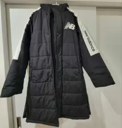 美品　New Balance ベンチコート ブラック　150センチ