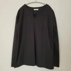 a.v.v キーネック長袖カットソー L